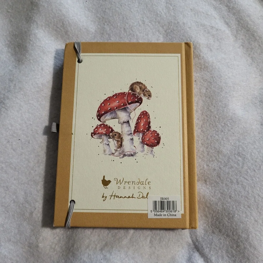 Wrendale Designs Hannah Dale Mouse Mushroom Journal Notebook Wildlife Pages Book
